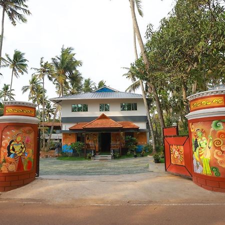 Malavikas Black Beach Resort Varkala Exterior foto