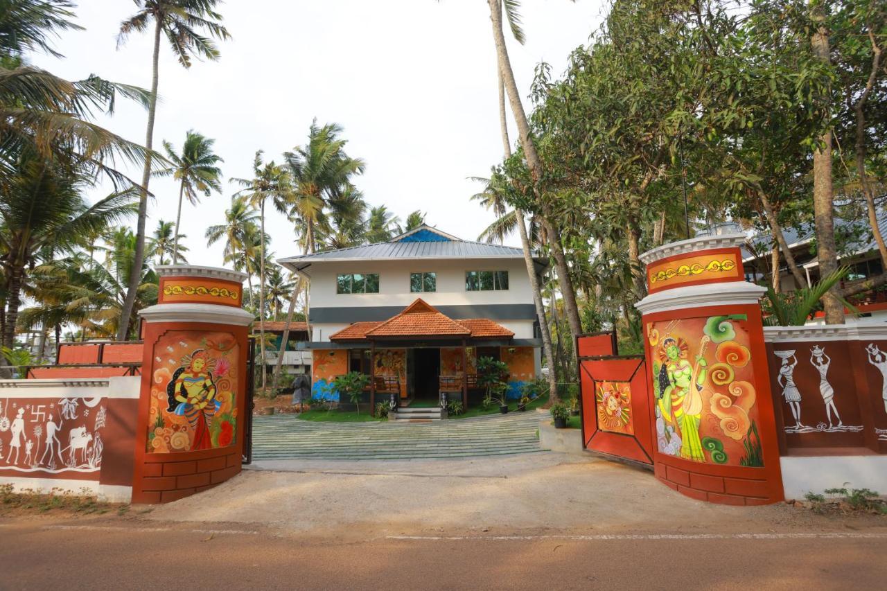 Malavikas Black Beach Resort Varkala Exterior foto
